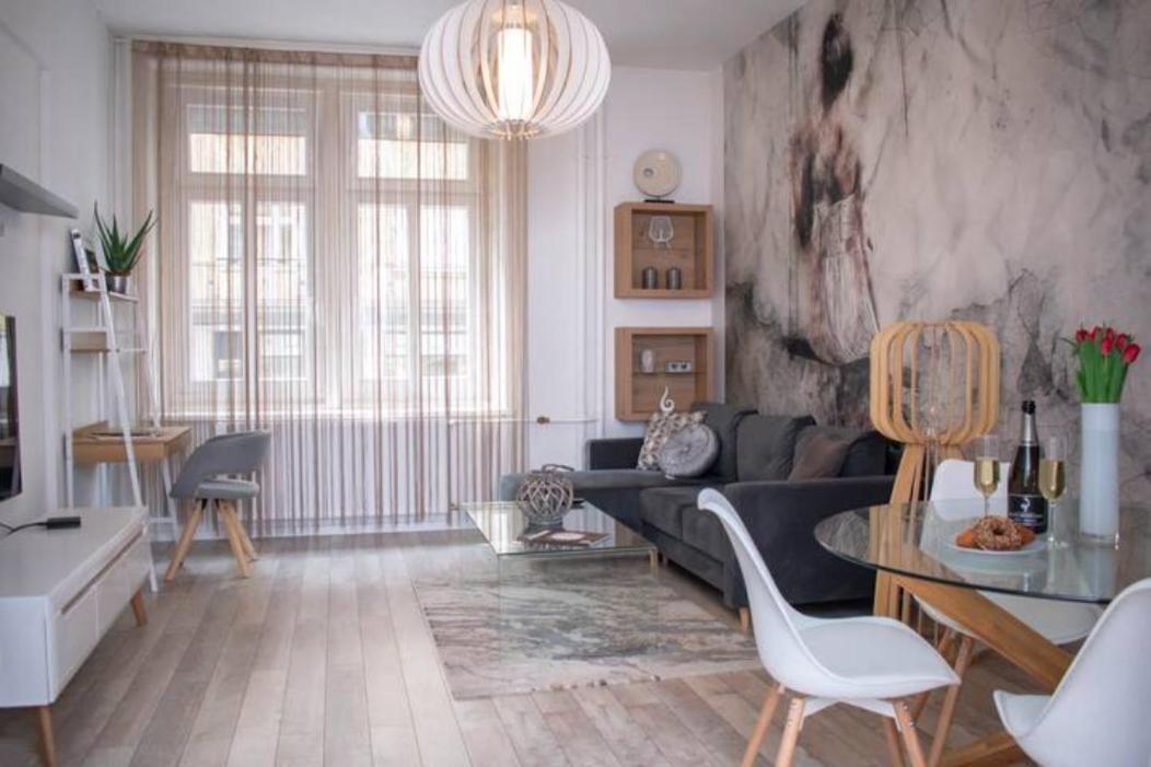 Elegant Stylish Modern Downtown Home Next 2 Danube Budapeste Exterior foto